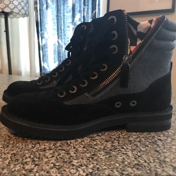 ✨Chanel✨Black gray suede boots 37.5 - Picture 1 of 7